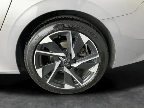 Thumbnail image for the Peugeot 308 Sw 1.5 BlueHDi Active Premium   EAT
