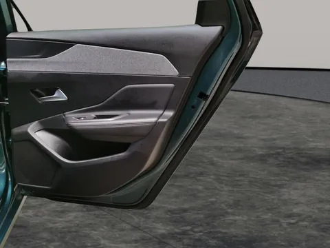 Thumbnail image for the Peugeot 308 Sw 1.5 BlueHDi Active Premium   EAT