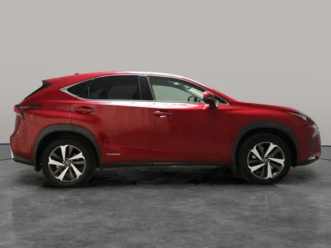 Thumbnail image for the Lexus Nx 2.5 300h Premier    E-CVT 4WD
