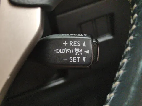 Thumbnail image for the Lexus Nx 2.5 300h Premier    E-CVT 4WD