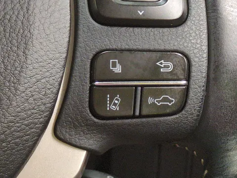 Thumbnail image for the Lexus Nx 2.5 300h Premier    E-CVT 4WD
