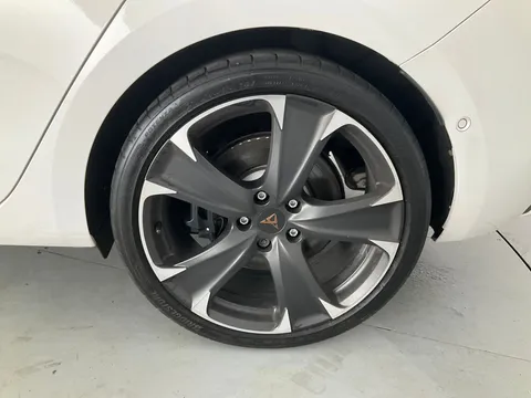Thumbnail image for the Cupra                     Leon 1.4 eHybrid 12.8kWh VZ2   Plug-in  DSG