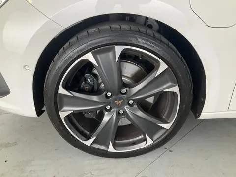 Thumbnail image for the Cupra                     Leon 1.4 eHybrid 12.8kWh VZ2   Plug-in  DSG