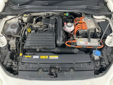 Thumbnail image for the Cupra                     Leon 1.4 eHybrid 12.8kWh VZ2   Plug-in  DSG