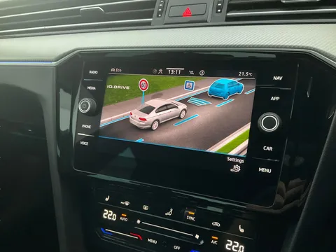 Thumbnail image for the Volkswagen Passat 2.0 TDI EVO R-Line   DSG