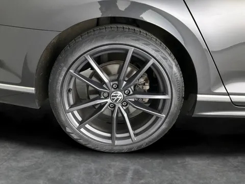 Thumbnail image for the Volkswagen Passat 2.0 TDI EVO R-Line   DSG