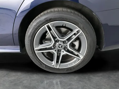 Thumbnail image for the Mercedes-Benz E-Class 2.0 E300de 13.5kWh AMG Line   Plug-in  G-Tronic+