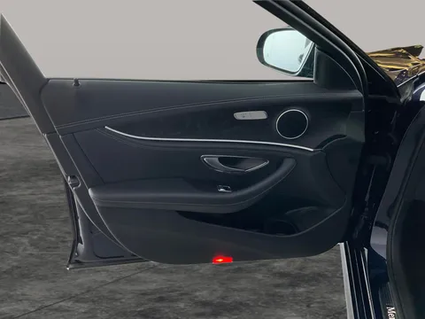 Thumbnail image for the Mercedes-Benz E-Class 2.0 E300de 13.5kWh AMG Line   Plug-in  G-Tronic+