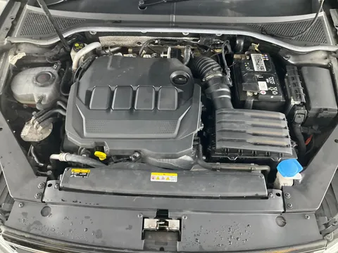 Thumbnail image for the Volkswagen Passat 2.0 TDI EVO R-Line   DSG