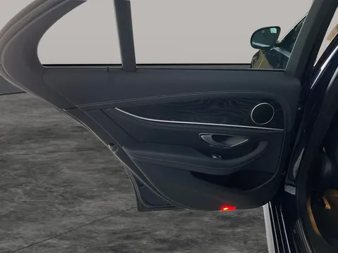 Thumbnail image for the Mercedes-Benz E-Class 2.0 E300de 13.5kWh AMG Line   Plug-in  G-Tronic+
