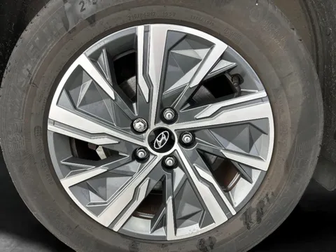 Thumbnail image for the Hyundai Tucson 1.6 h T-GDi SE Connect