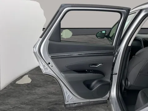 Thumbnail image for the Hyundai Tucson 1.6 h T-GDi SE Connect