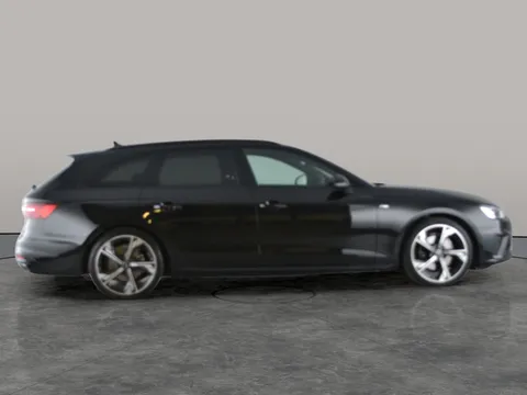 Thumbnail image for the Audi A4 Avant 2.0 TFSI 35 Black Edition   S Tronic