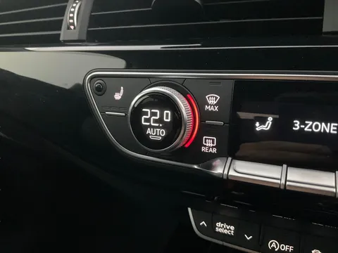Thumbnail image for the Audi A4 Avant 2.0 TFSI 35 Black Edition   S Tronic