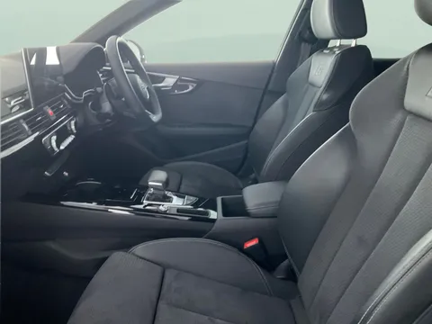 Thumbnail image for the Audi A4 Avant 2.0 TFSI 35 Black Edition   S Tronic