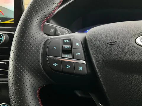 Thumbnail image for the Ford Kuga 2.5 EcoBoost Duratec 14.4kWh ST-Line   Plug-in  CVT