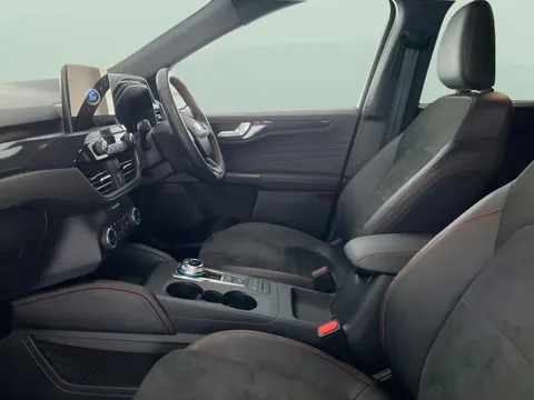 Thumbnail image for the Ford Kuga 2.5 EcoBoost Duratec 14.4kWh ST-Line   Plug-in  CVT