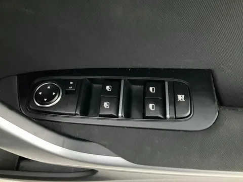 Thumbnail image for the Kia Ceed 1.0 T-GDi 2