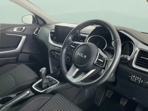 Thumbnail image for the Kia Ceed 1.0 T-GDi 2