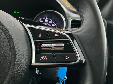 Thumbnail image for the Kia Ceed 1.0 T-GDi 2