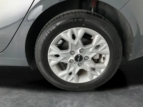 Thumbnail image for the Kia Ceed 1.0 T-GDi 2