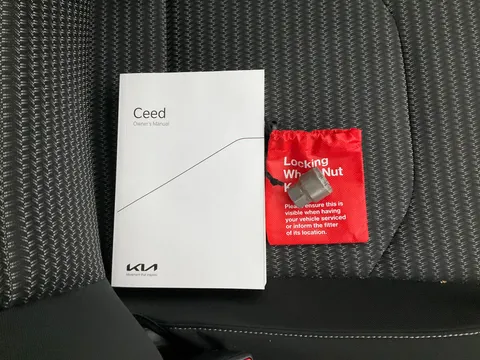 Thumbnail image for the Kia Ceed 1.0 T-GDi 2