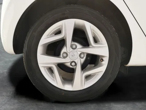 Thumbnail image for the Hyundai i10 1.2 SE Connect