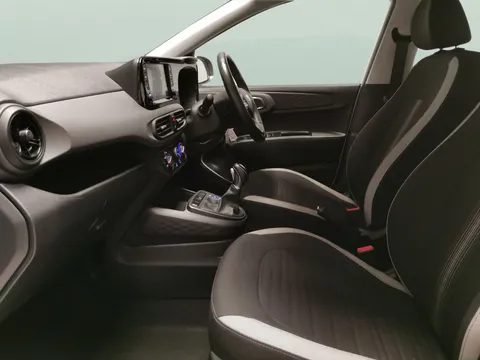 Thumbnail image for the Hyundai i10 1.2 SE Connect