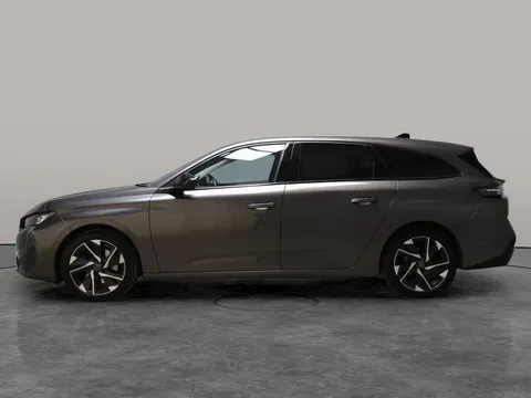 Thumbnail image for the Peugeot 308 Sw 1.2 PureTech Allure Premium   EAT