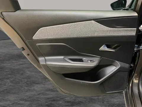 Thumbnail image for the Peugeot 308 Sw 1.2 PureTech Allure Premium   EAT