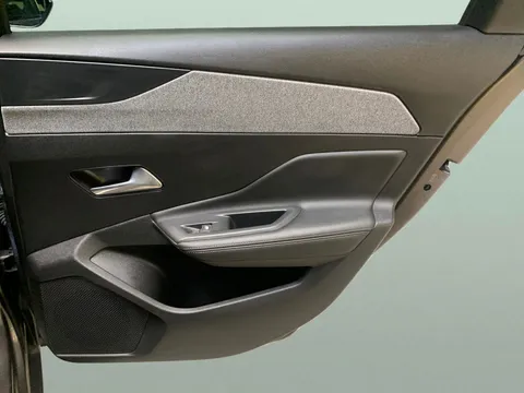 Thumbnail image for the Peugeot 308 Sw 1.2 PureTech Allure Premium   EAT