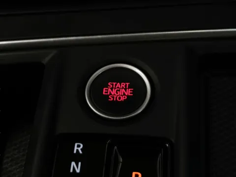 Thumbnail image for the SEAT Leon 1.4 eHybrid 12.8kWh FR Sport   Plug-in  DSG