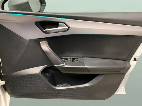 Thumbnail image for the SEAT Leon 1.4 eHybrid 12.8kWh FR Sport   Plug-in  DSG