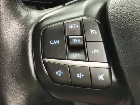 Thumbnail image for the Ford Focus 1.0T EcoBoost Vignale