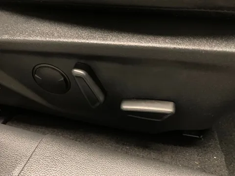 Thumbnail image for the Ford Focus 1.0T EcoBoost Vignale