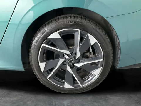 Thumbnail image for the Peugeot 308 Sw 1.5 BlueHDi Allure Premium EAT