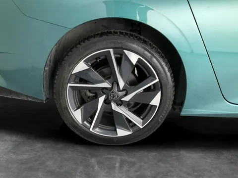 Thumbnail image for the Peugeot 308 Sw 1.5 BlueHDi Allure Premium EAT