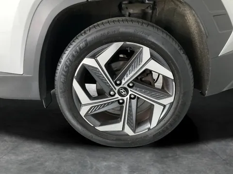 Thumbnail image for the Hyundai Tucson 1.6 h T-GDi Ultimate