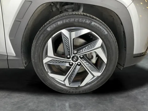 Thumbnail image for the Hyundai Tucson 1.6 h T-GDi Ultimate