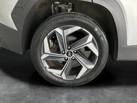 Thumbnail image for the Hyundai Tucson 1.6 h T-GDi Ultimate