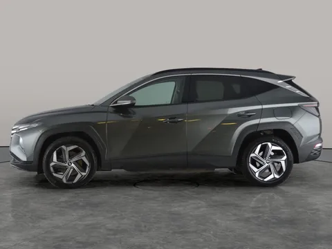 Thumbnail image for the Hyundai Tucson 1.6 h T-GDi 13.8kWh Premium   Plug-in  4WD