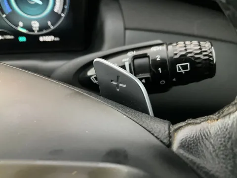 Thumbnail image for the Hyundai Tucson 1.6 h T-GDi 13.8kWh Premium   Plug-in  4WD