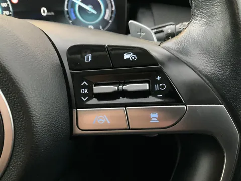 Thumbnail image for the Hyundai Tucson 1.6 h T-GDi 13.8kWh Premium   Plug-in  4WD