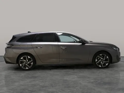Thumbnail image for the Peugeot 308 Sw 1.2 PureTech Allure Premium   EAT