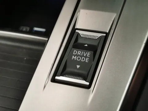 Thumbnail image for the Peugeot 308 Sw 1.2 PureTech Allure Premium   EAT