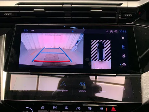 Thumbnail image for the Peugeot 308 Sw 1.2 PureTech Allure Premium   EAT