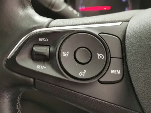 Thumbnail image for the Vauxhall Crossland X 1.2 Turbo SE