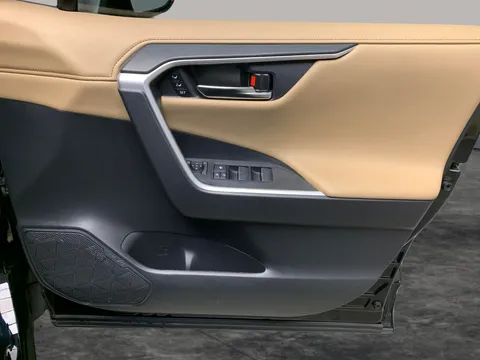 Thumbnail image for the Toyota RAV4 2.5 VVT-h GPF Excel    CVT