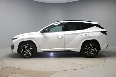 Thumbnail image for the Hyundai Santa Fe 1.6 h T-GDi Premium