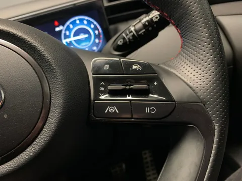 Thumbnail image for the Hyundai Santa Fe 1.6 h T-GDi Premium